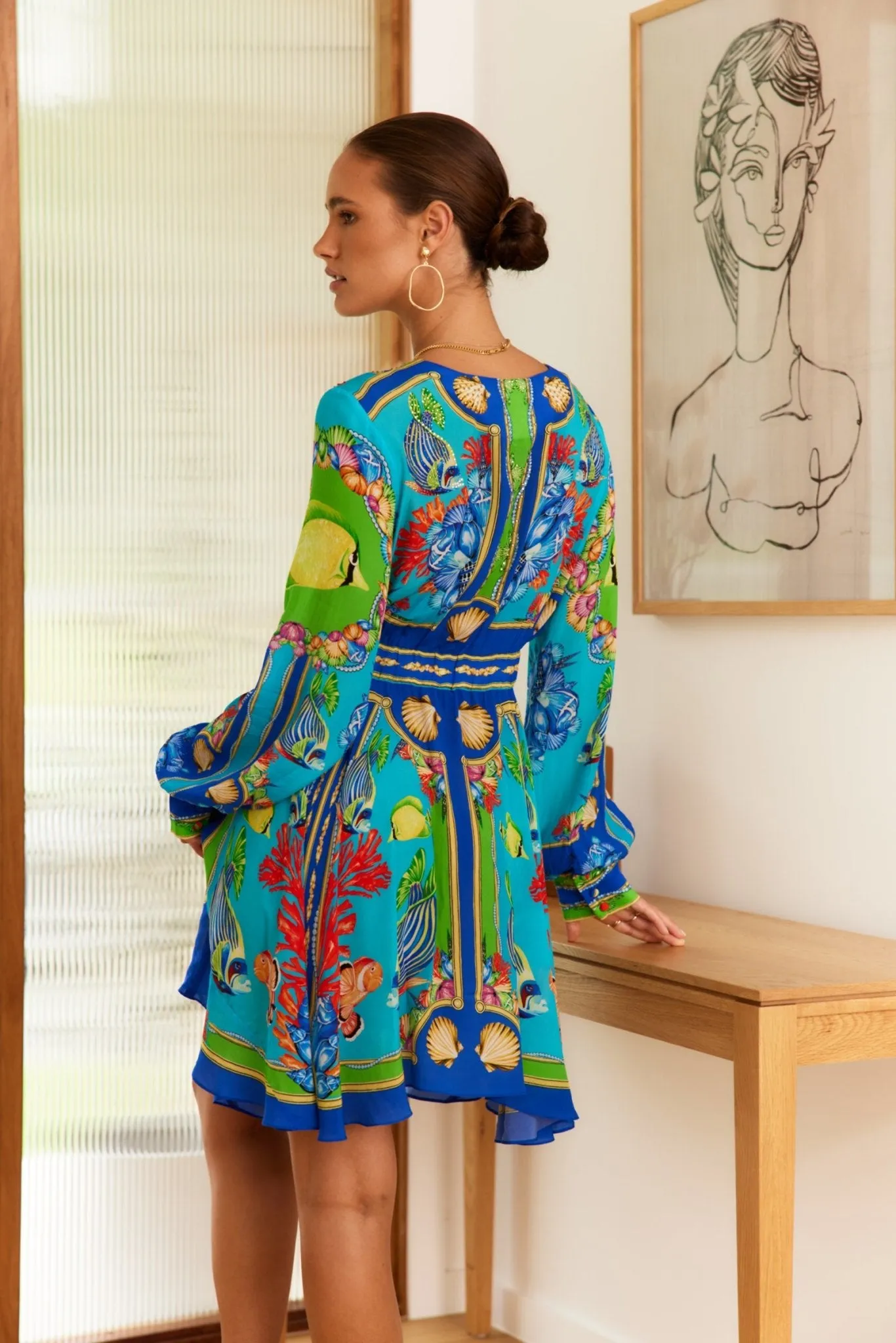 DEEP IN THE OCEAN SHORT DRESS W SLEEVES