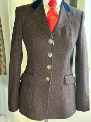 IN STOCK: DARK BROWN DONEGAL PRINCESS CUT JACKET