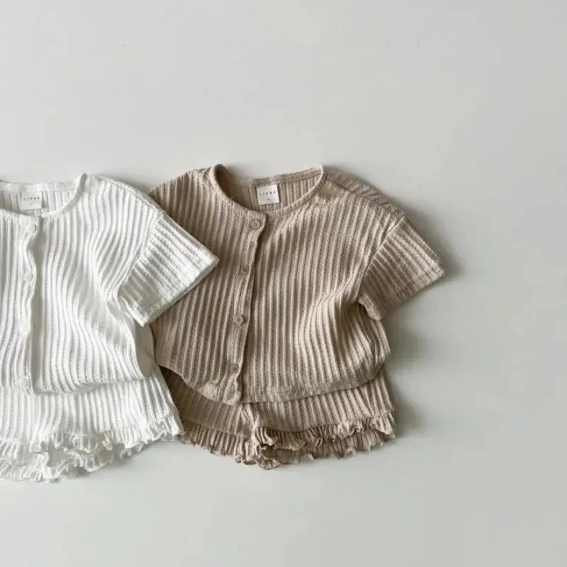 Lightweight Short-Sleeved Top & Ruffled Shorts Set