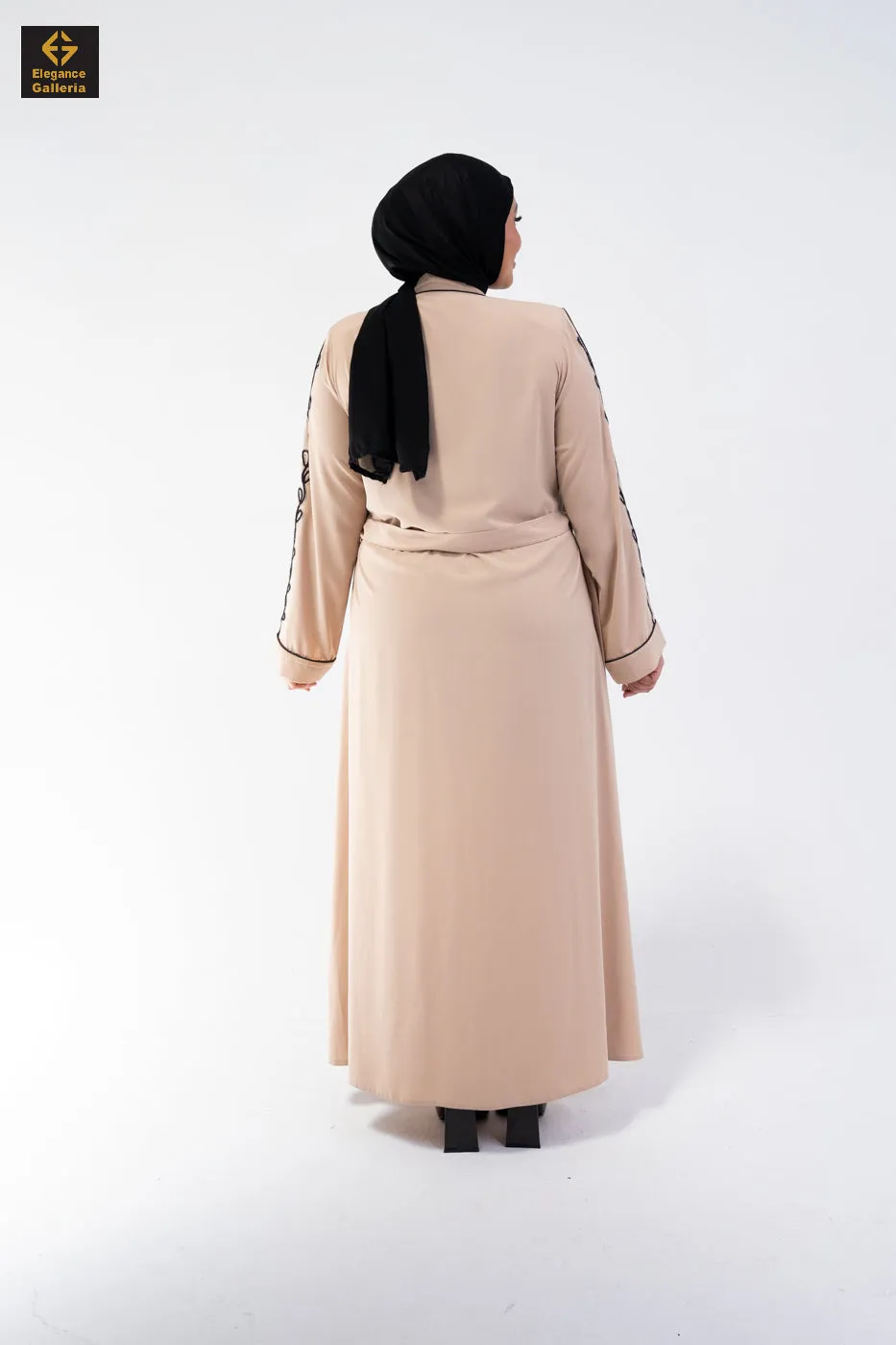 Rehana Abaya